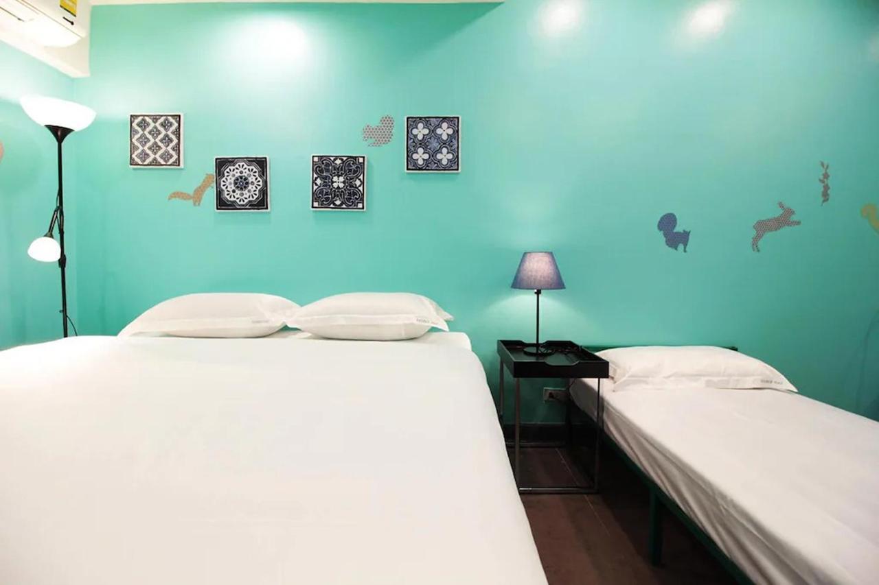 R 17 Living Hotel Банкок Екстериор снимка